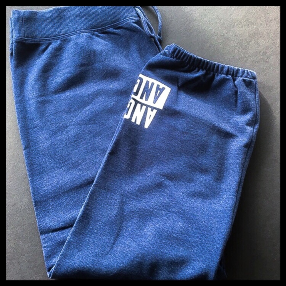 VICTORIA'S SECRET  CAPRIS SWEATS